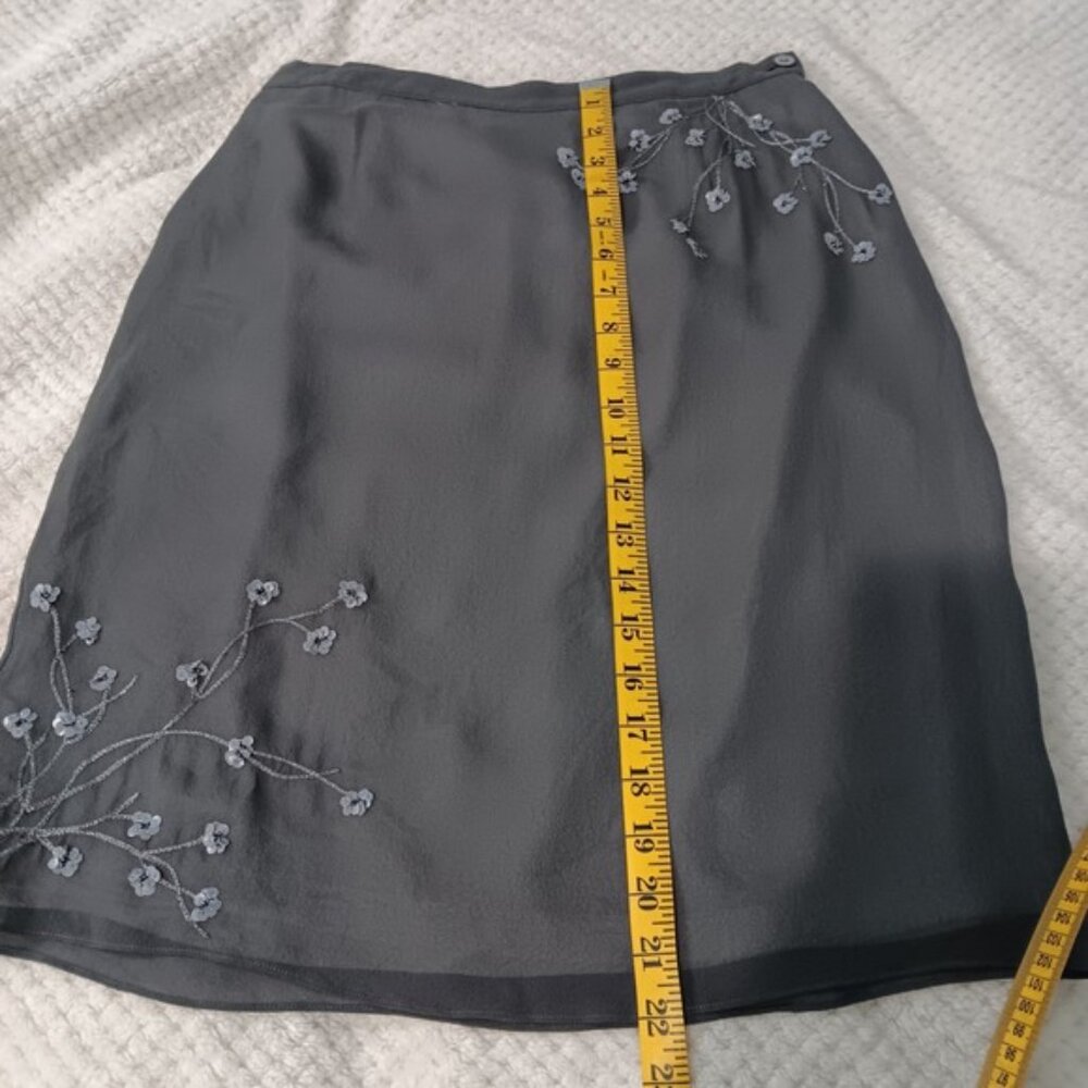 Floral Beaded Embroidered Silk Skirt-Size 8 - Picture 8 of 9